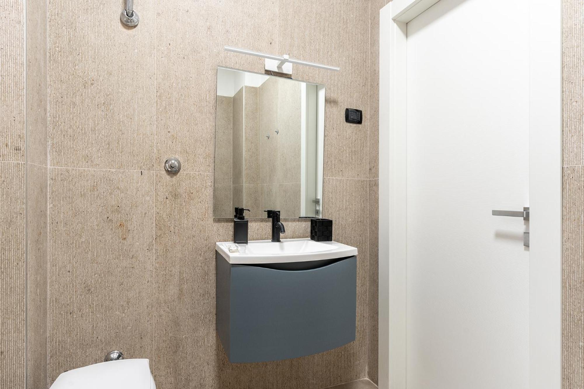 Fourooms - Bari Principe Amedeo Экстерьер фото